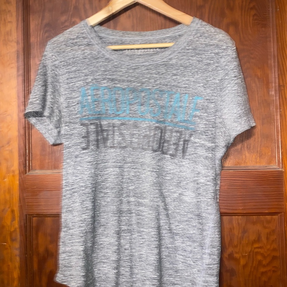 Gray top